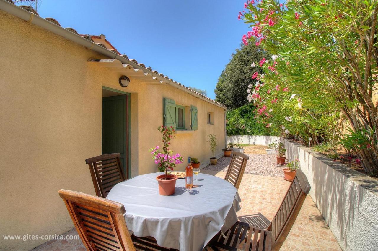Holiday home L'amandier -le Figuier-les Lauriers Roses